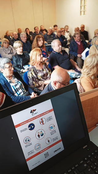 Carabinieri di Teramo - Incontro per contrastare le truffe agli anziani